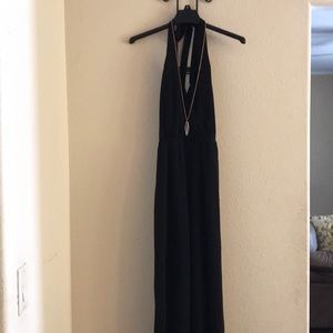 Black halter jumpsuit🖤